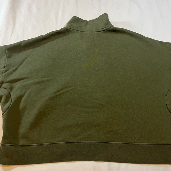 Women’s Under Armour Olive Green Half-Zip Cropped Sweatshirt Size M - Picture 7 of 7